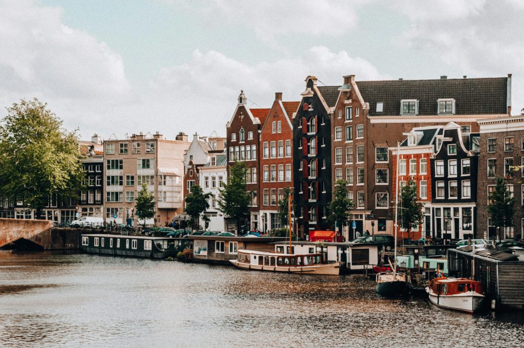 Conheça país para viajar para a Europa onde você pode morar sem emitir visto de cidadania