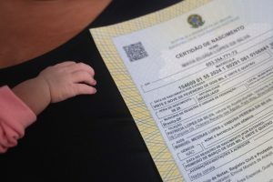 Os nomes compostos que estão em alta para meninos em 2026 e a origem de cada um, segundo cartórios