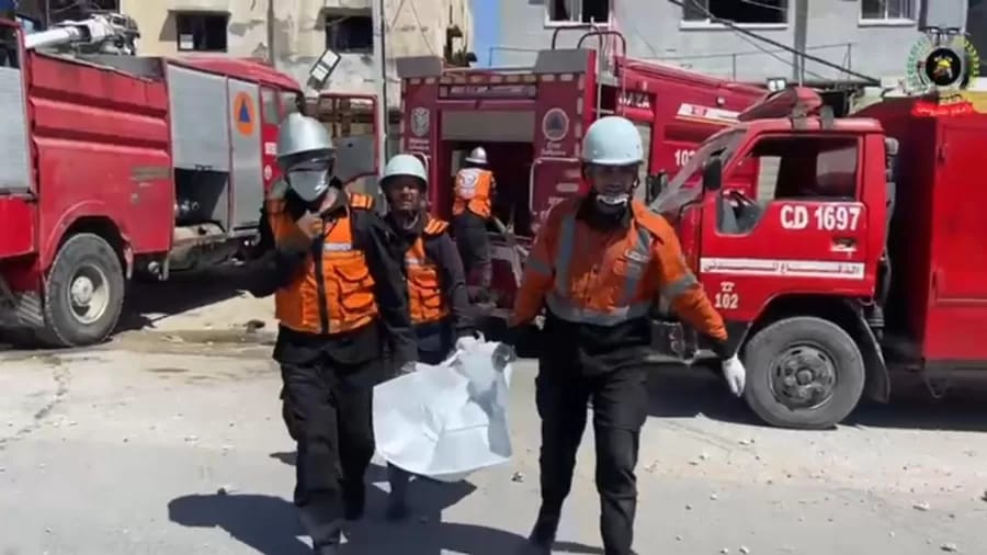 Bombardeio israelense mata nove filhos de casal de médicos em Gaza, diz hospital