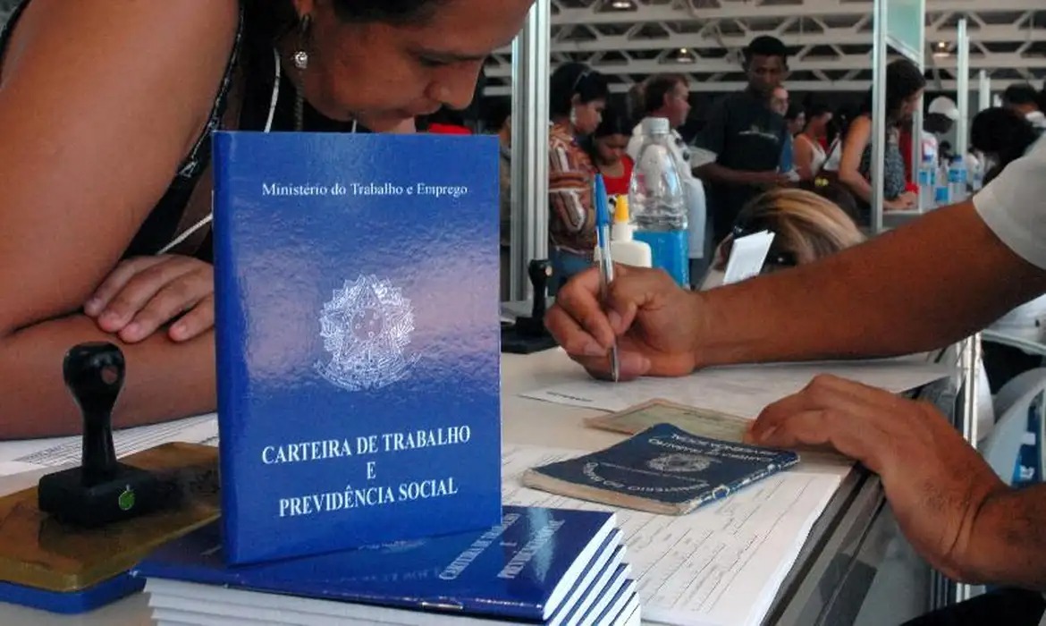 Goiânia recebe Feira de Empregos com mais de 800 vagas com salários e benefícios atrativos; veja