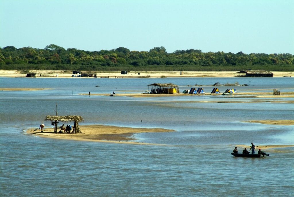 Ilhas no Rio Araguaia. (Foto Reprodução/Goiás Turismo) pesca