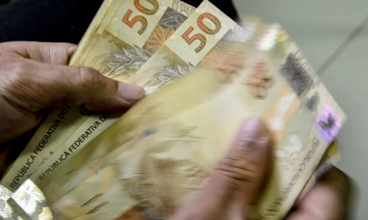 Anúncio importante do Serasa para os brasileiros que estão com nome sujo