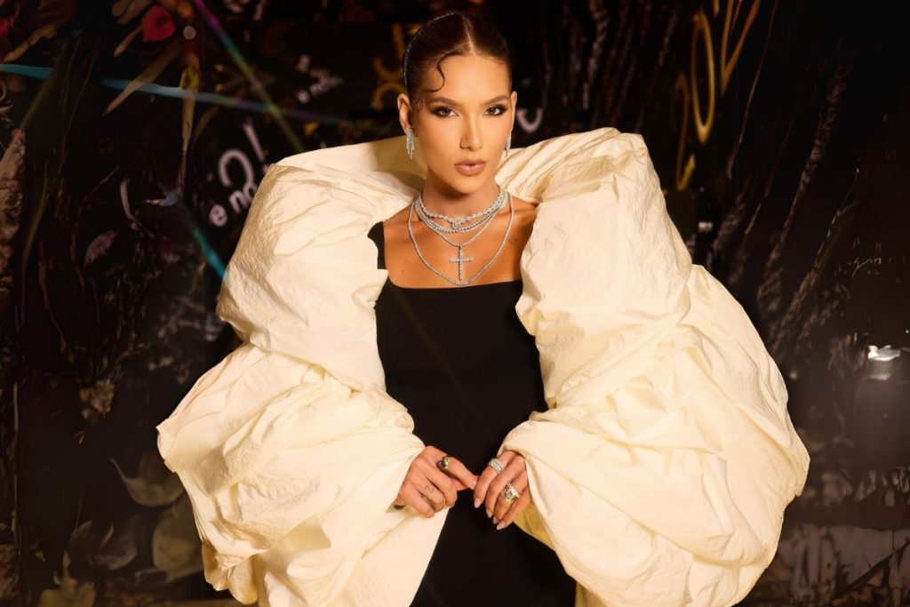 Virginia Fonseca nomes femininos