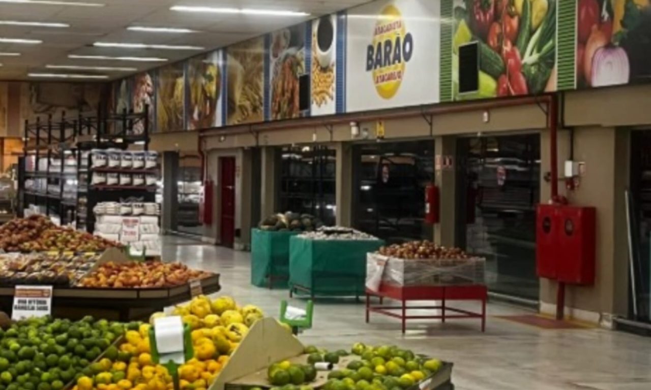 Internautas apontaram falta de produtos como um dos principais problemas da empresa. (Foto: Reddit)
