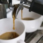 6 tipos de pessoas que não deveriam beber café, segundo os médicos