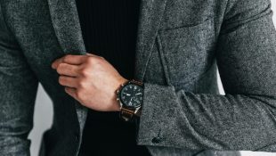 6 acessórios masculinos que fazem qualquer homem ficar mais atraente