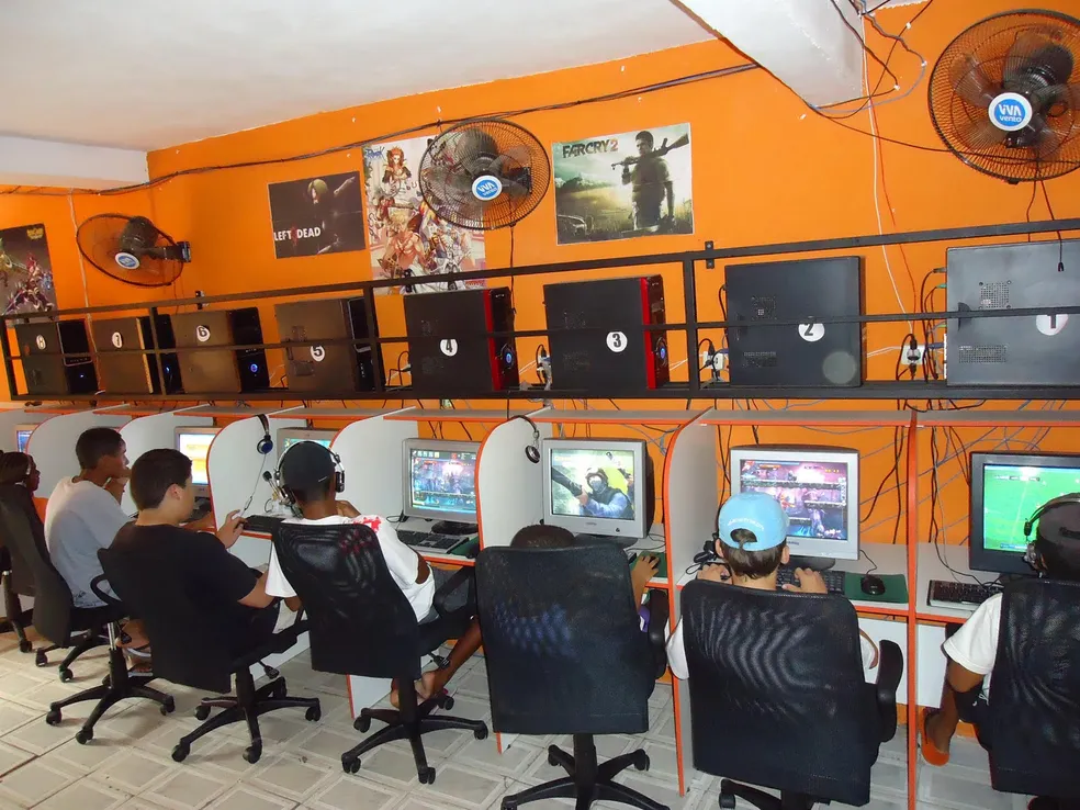 6 jogos que dominaram as lan houses nos anos 2000 (eram muito viciantes)