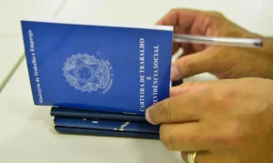 Jovem conta por que decidiu pedir demissão no primeiro de trabalho: "eu não quebro galho"