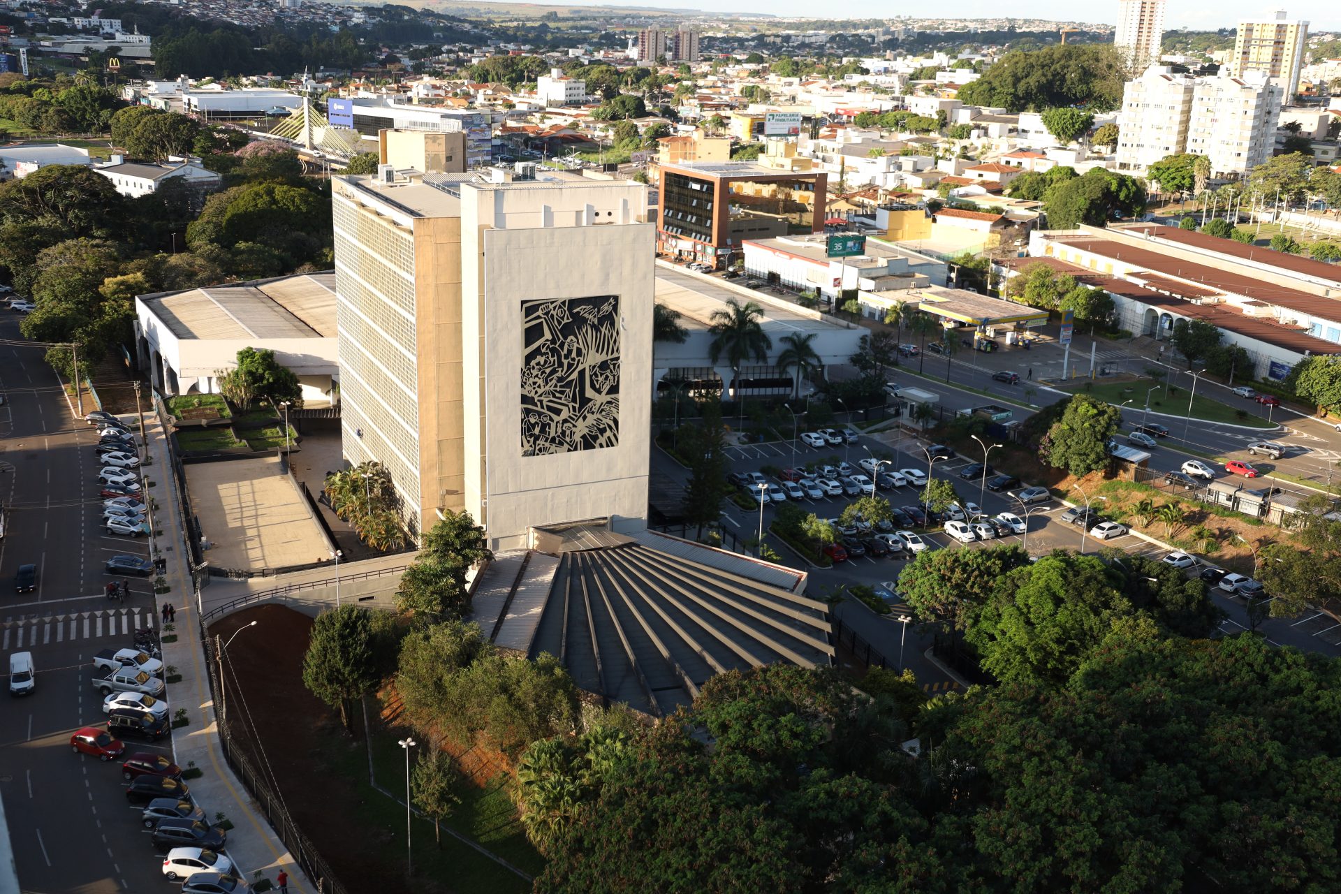 Justiça em Anápolis determina que criança que havia sido levada pelo pai há dois meses seja devolvida à mãe