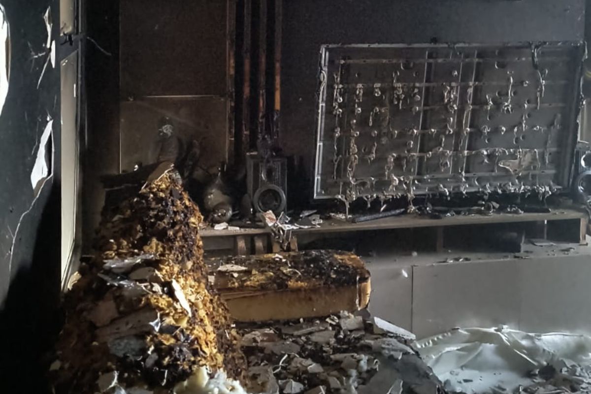 Vela para santa pode ter sido estopim para incêndio de apartamento em Anápolis