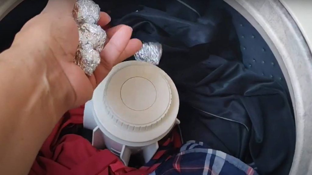 Truque simples na máquina de lavar para secar as roupas mais rápido