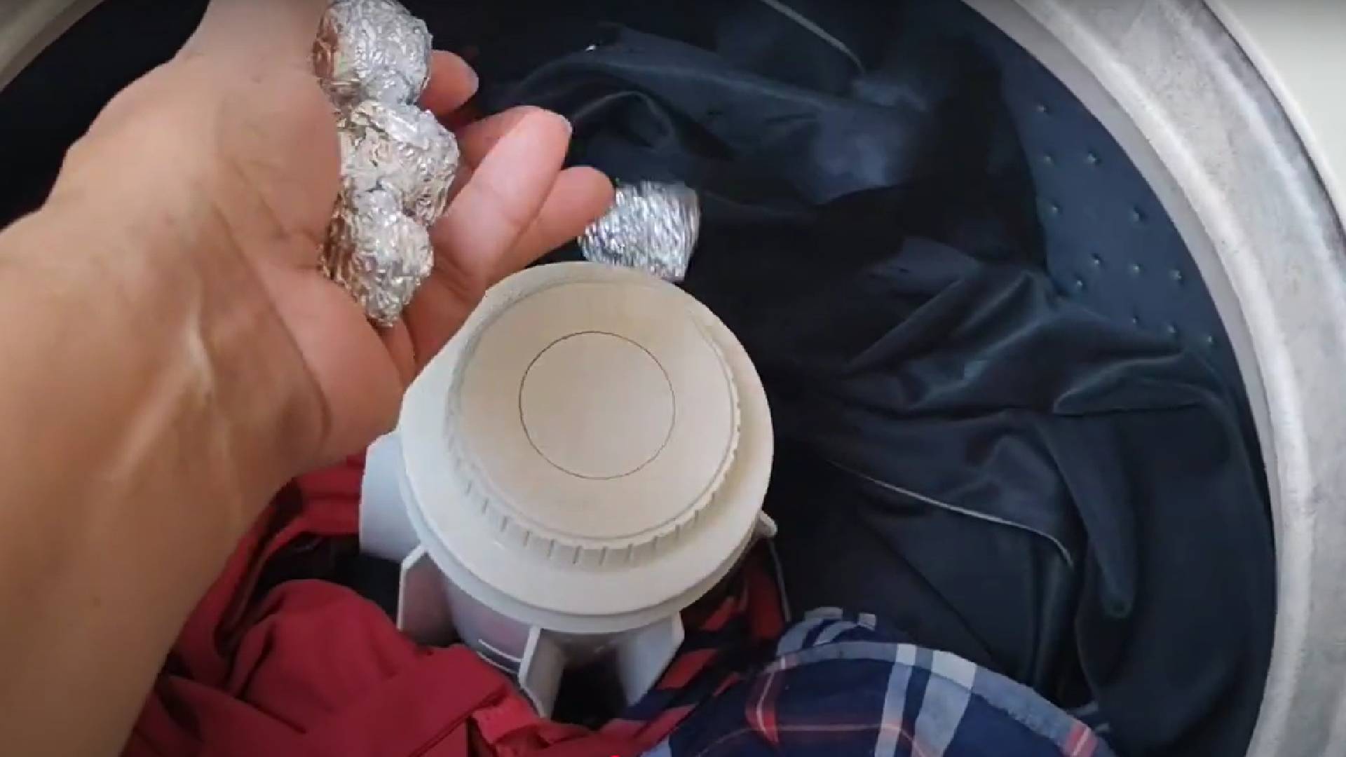 Truque simples na máquina de lavar para secar as roupas mais rápido