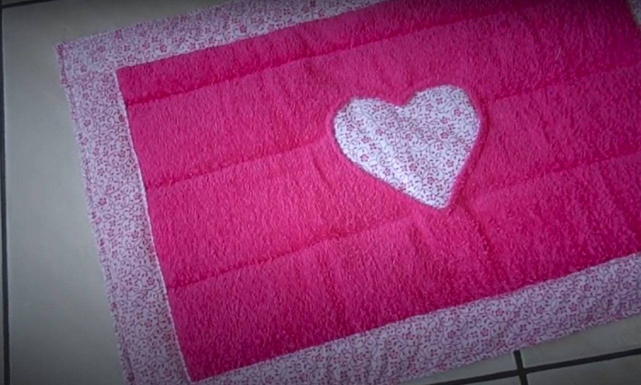 6 formas de reutilizar uma toalha velha (não jogue mais no lixo)