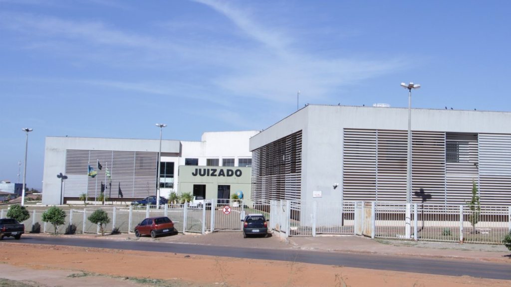 Fórum da Comarca de Águas Lindas de Goiás.