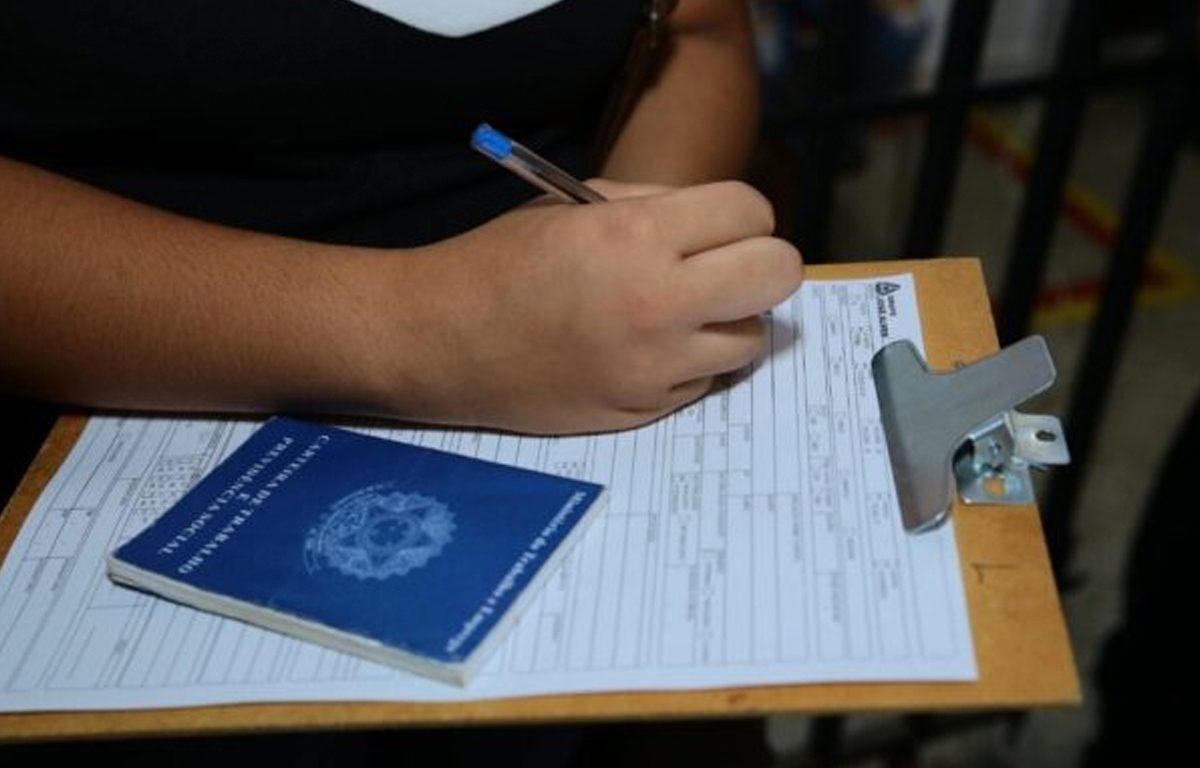 Novo processo seletivo é lançado em Goiás com salários de até R$ 4,5 mil