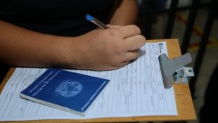 Novo processo seletivo é lançado em Goiás com salários de até R$ 4,5 mil