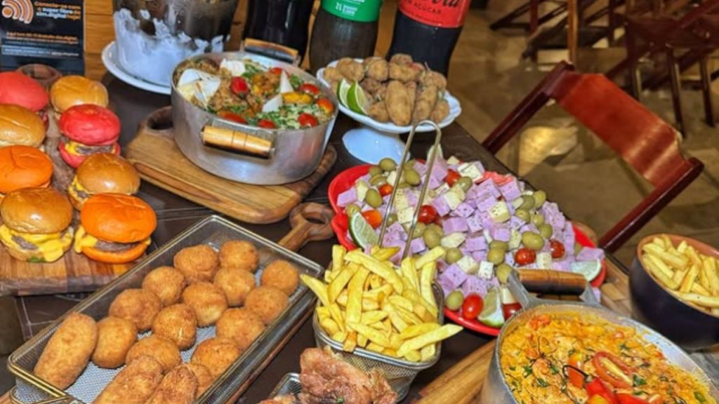 6 rodízios de petiscos e bebidas para aproveitar com a família e os amigos em Goiânia