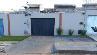 Casa em Aparecida de Goiânia está disponível no leilão. (Foto: Reprodução/Fidalgo Leilões)