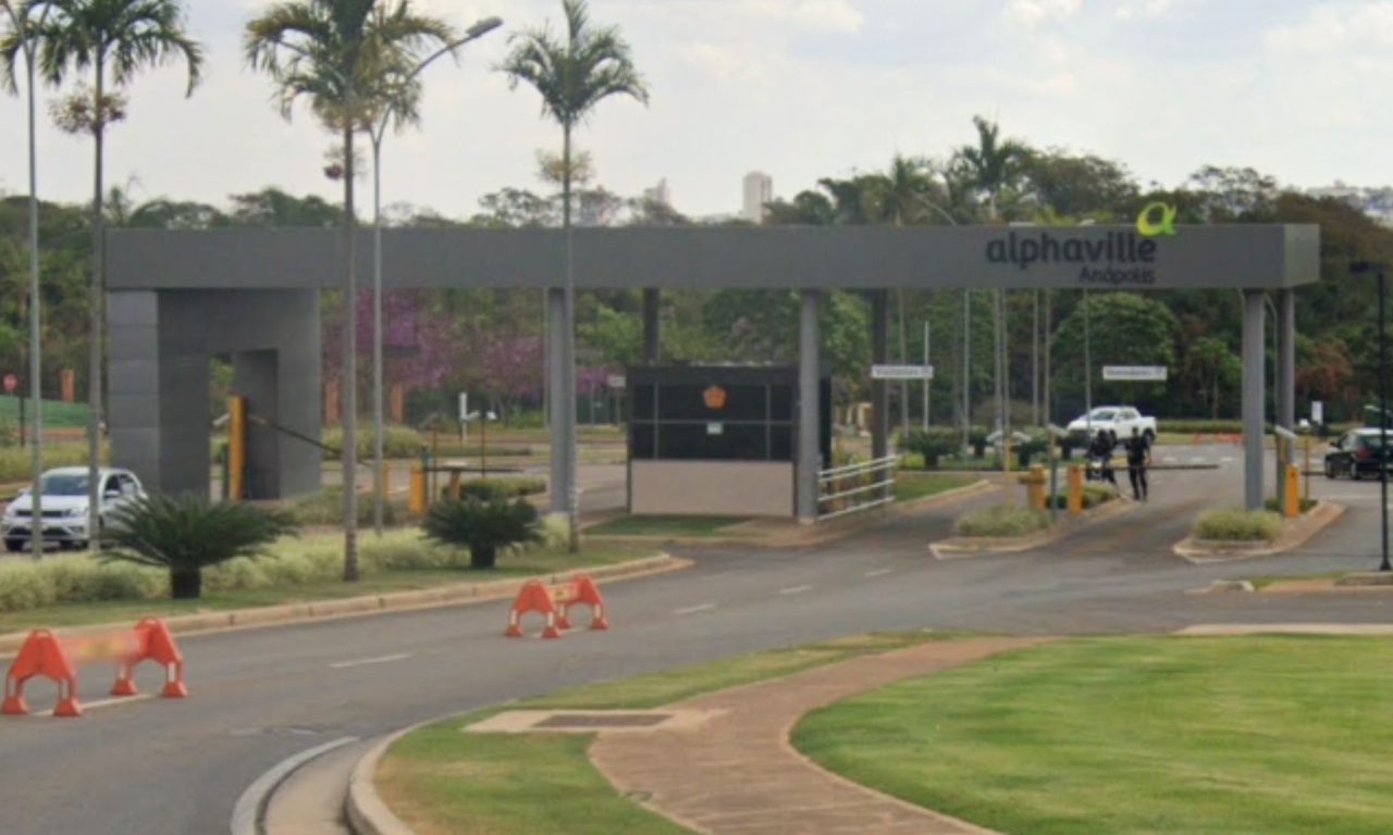 Condomínio Alphaville, em Anápolis.