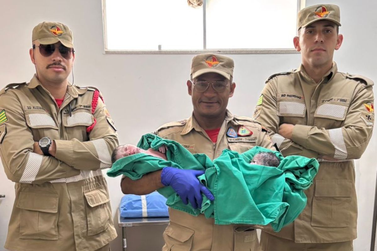 Bombeiro faz parto de gêmeos ao socorrer mãe em Aparecida de Goiânia