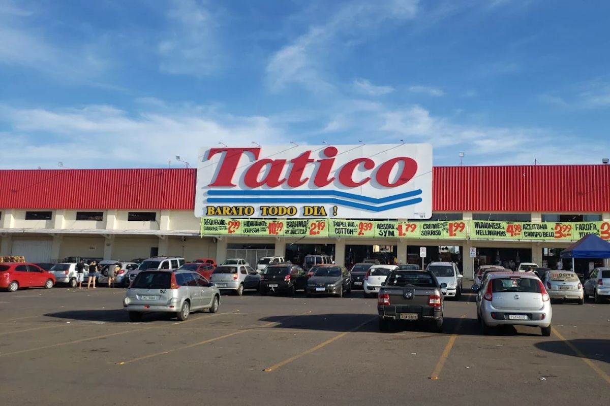 Justiça dá ordem urgente para rede de supermercado Tatico