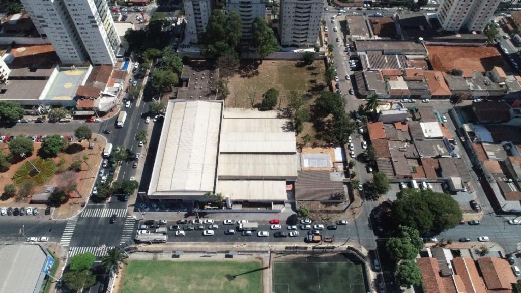 Imóvel está à venda no Setor Bueno. (Foto: Reprodução/Imóvel Correios)