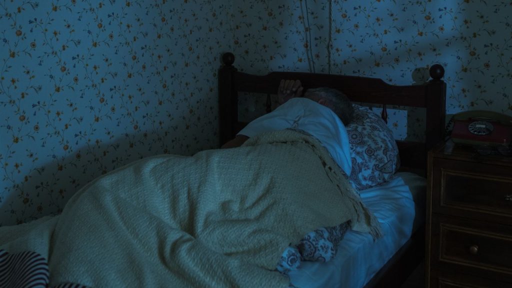 Pessoa dormindo. (Foto: Ilustração/Canva)