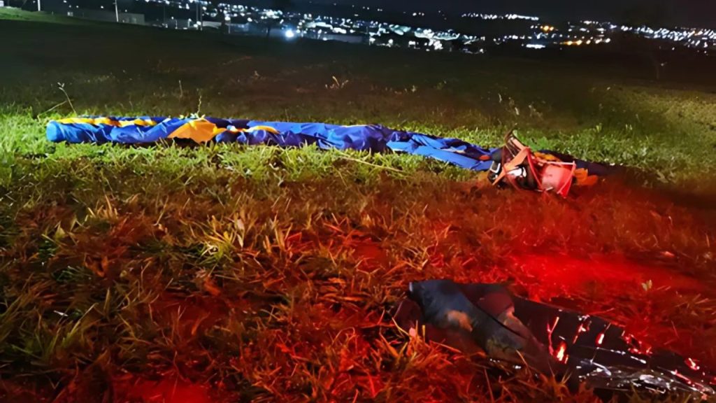 Piloto de paramente morreu. (Foto: Reprodução)