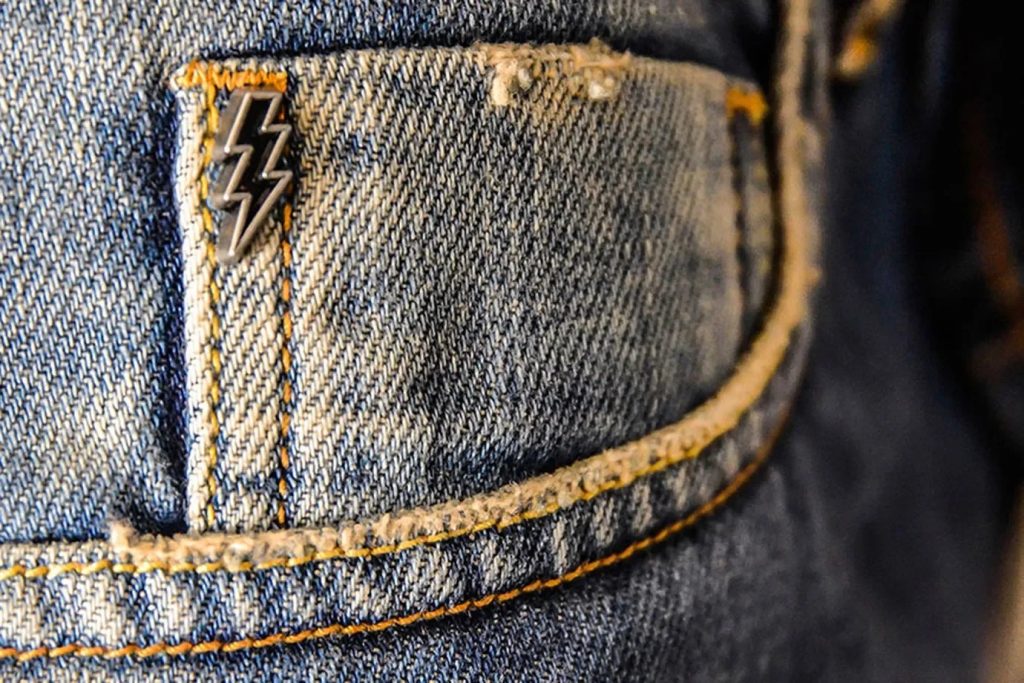 Marca de calça jeans que marcou época no Brasil não resistiu e faliu