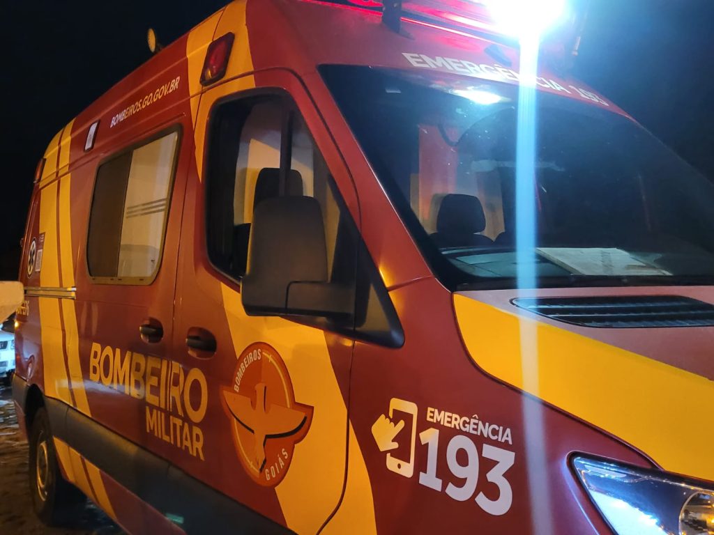 Corpo de Bombeiros foi acionado após o ocorrido.