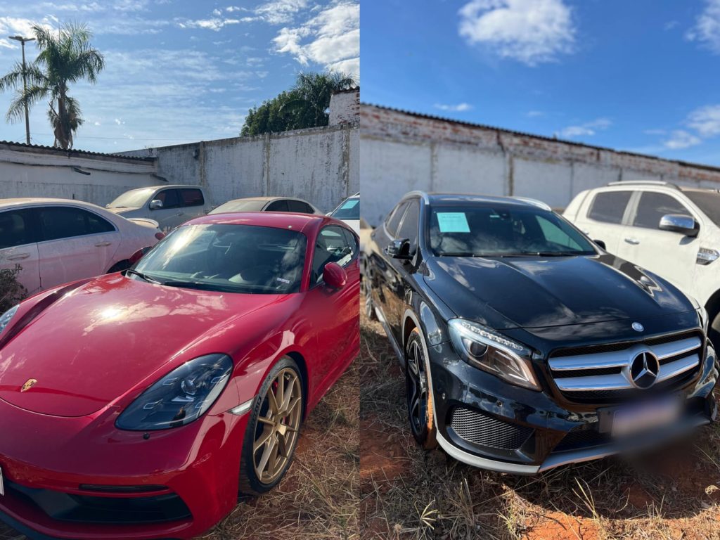 Veículos de luxo foram apreendidos pela Polícia Civil. (Foto: Divulgação)