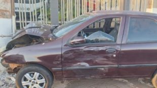 Motorista perdeu o controle do carro após tentativa de ultrapassagem. (Foto: Reprodução)