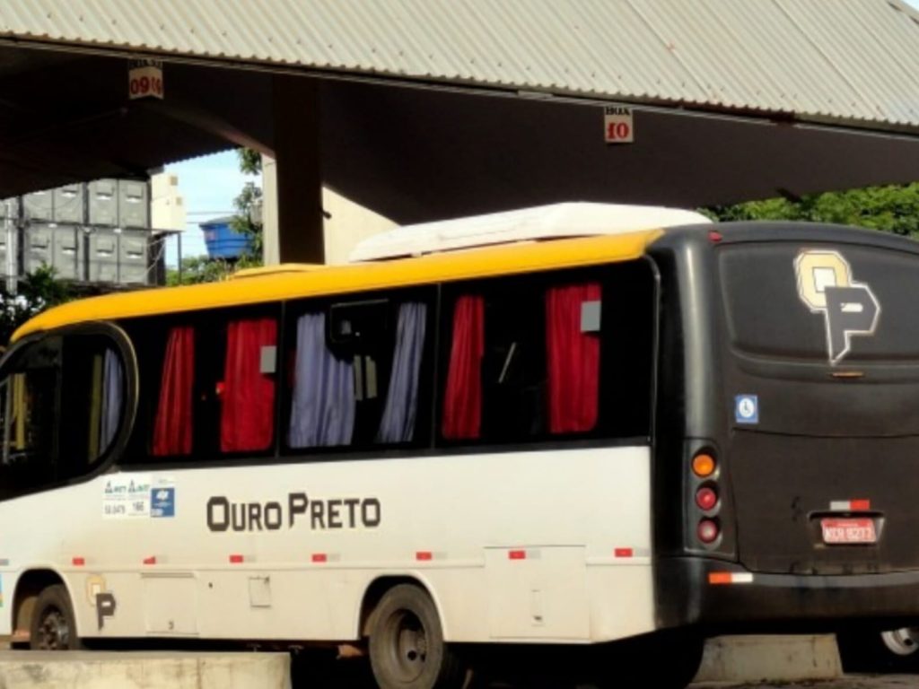 Viação Ouro Preto assumiu o trajeto entre Anápolis e Goianápolis. (Foto: Ônibus Brasil)