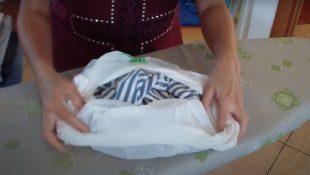 Truque secreto de vó para acabar com o mau cheiro das roupas