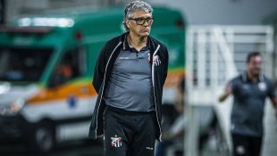 Sem saber o que é vencer na Série C, técnico do acesso deixa o comando do Anápolis