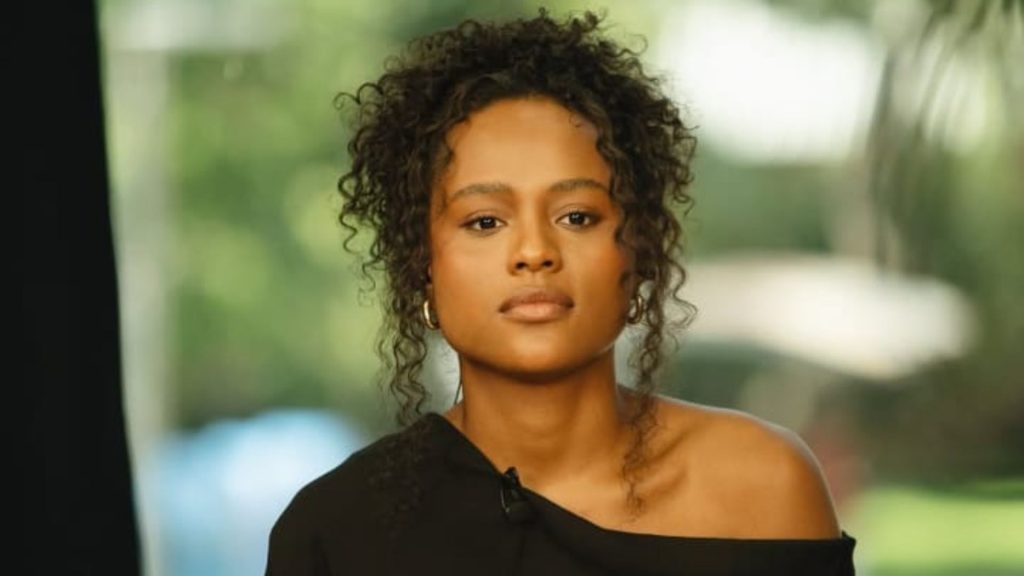 Duda Santos interpreta a personagem Beatriz na novela "Garota do Momento".