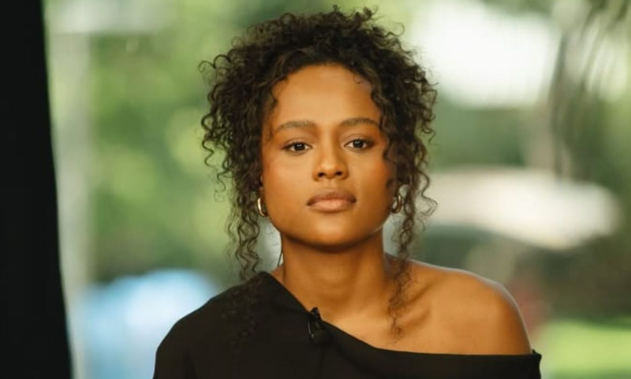 Duda Santos interpreta a personagem Beatriz na novela "Garota do Momento".