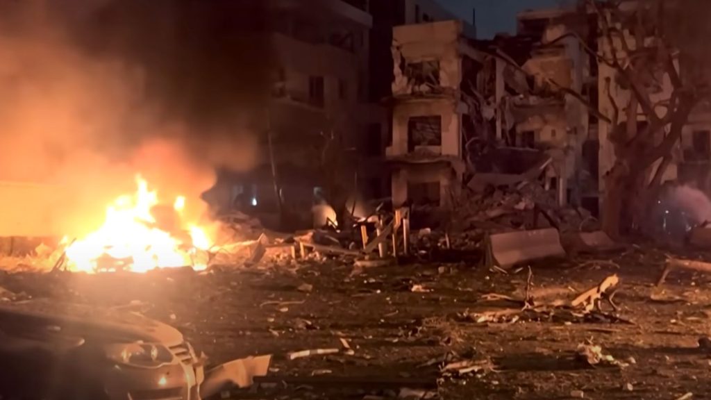 Irã atacou Israel com mísseis em resposta a ofensiva israelense.