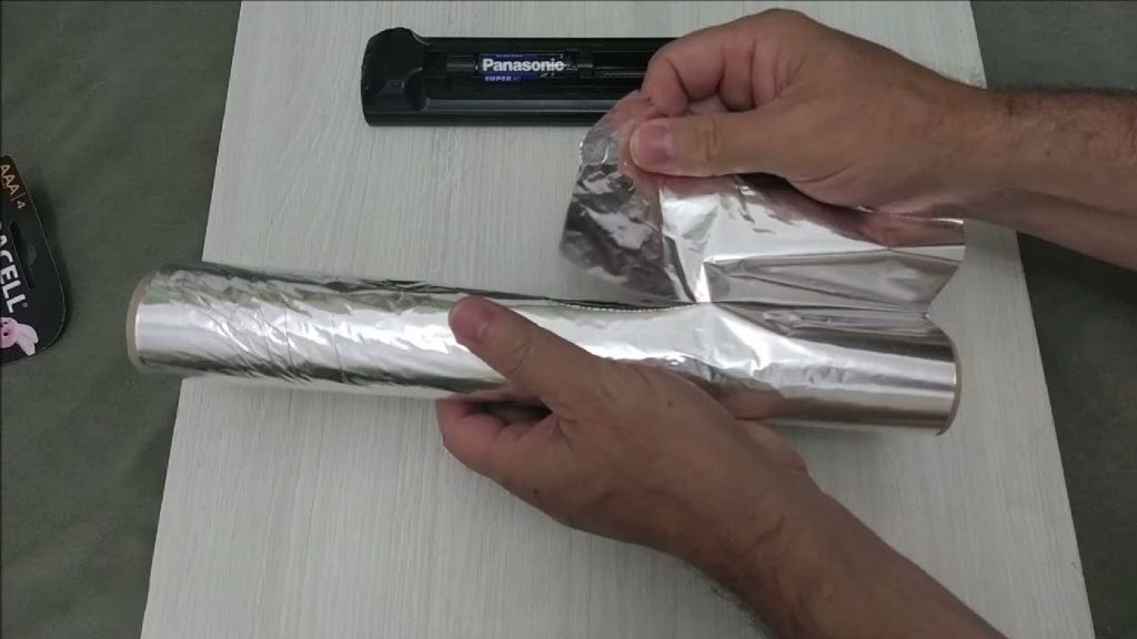 Descubra de uma vez para que serve cada lado do papel alumínio
