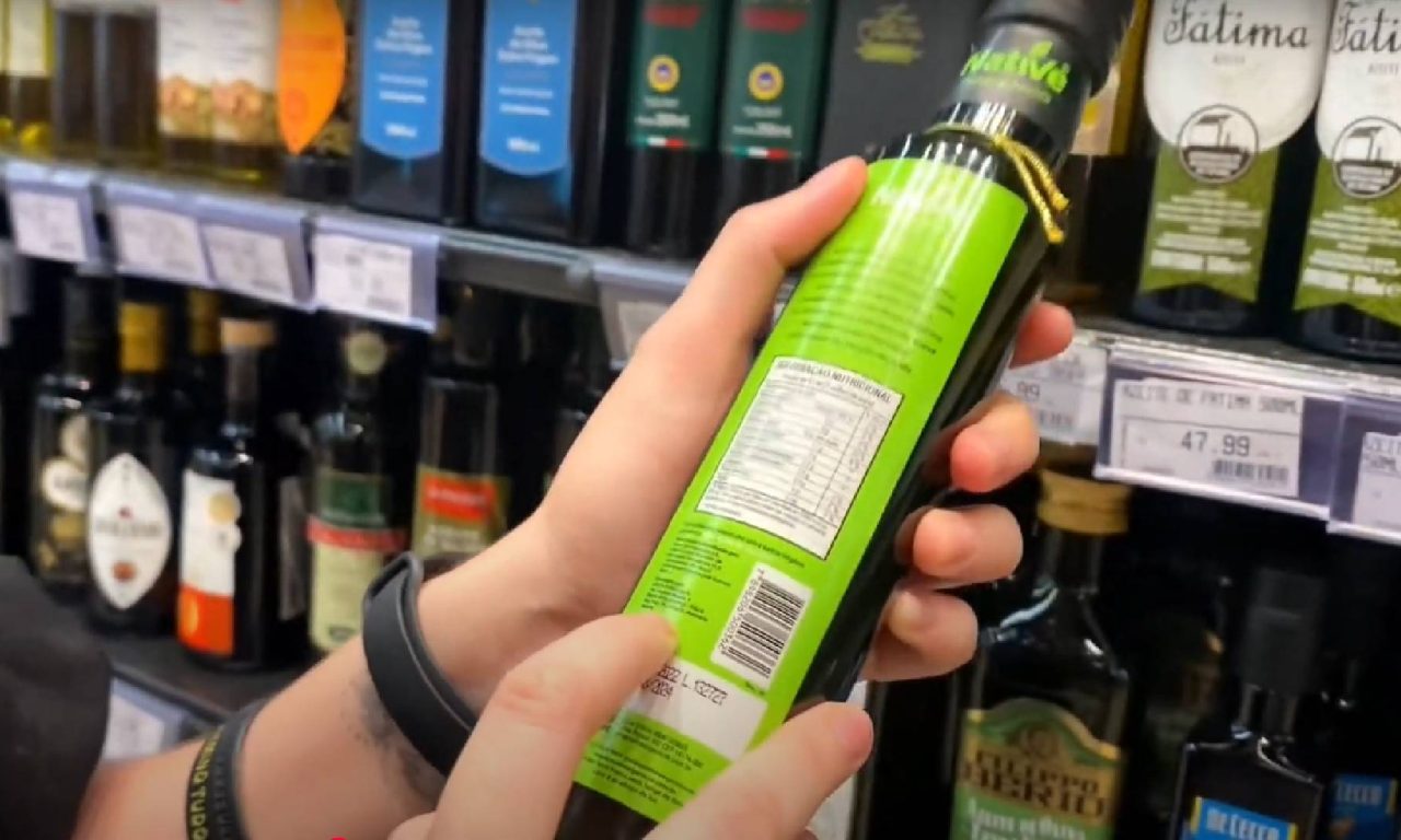 Não é o preço, nem a marca: veja o segredo para escolher o melhor azeite