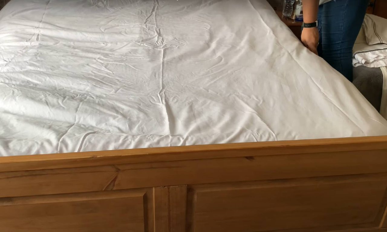 Por que trocar a roupa de cama com frequência é essencial