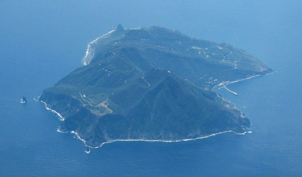 Ilha Akusekijima faz parte do arquipélago Tokara, no Japão. (Foto: Wikimedia Commons)