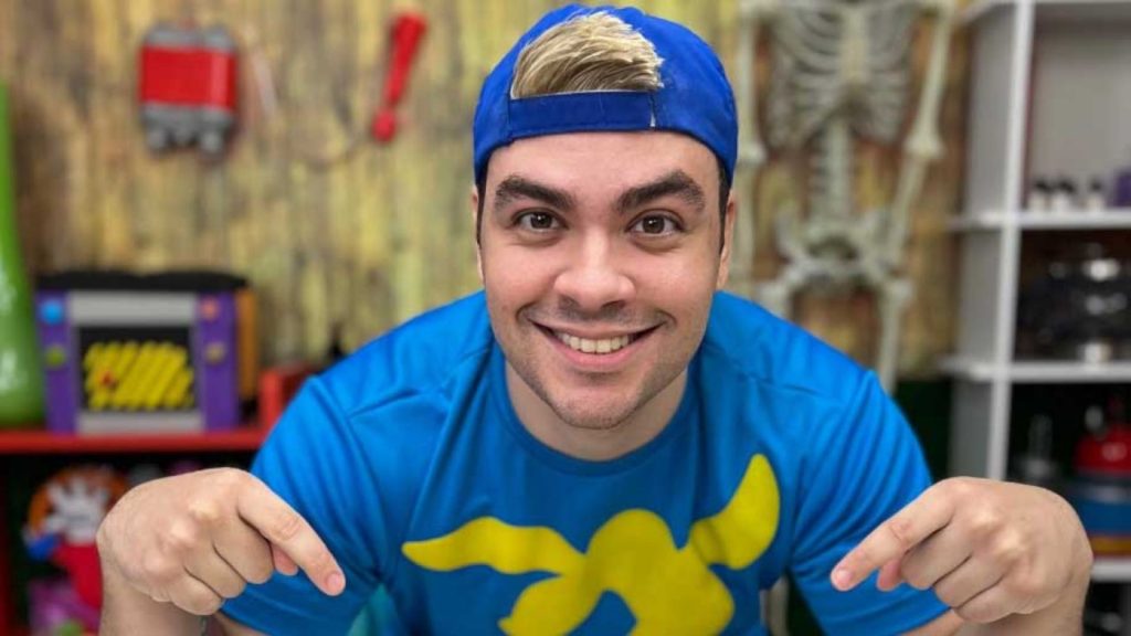 Confirmada atração que ficará no lugar de Luccas Neto na Expoana