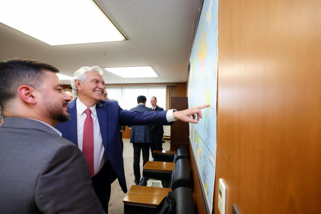 Caiado durante a viagem ao Japão.