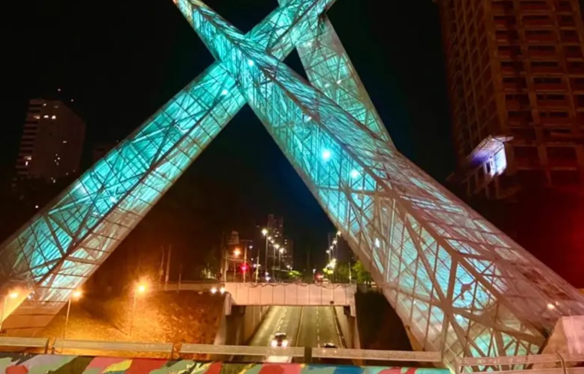 Conheça a lenda da loira do viaduto que muitos motoristas de Goiânia juram de pé junto que já viram