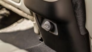 6 coisas que a entrada USB do carro faz e grande parte dos motoristas não sabem