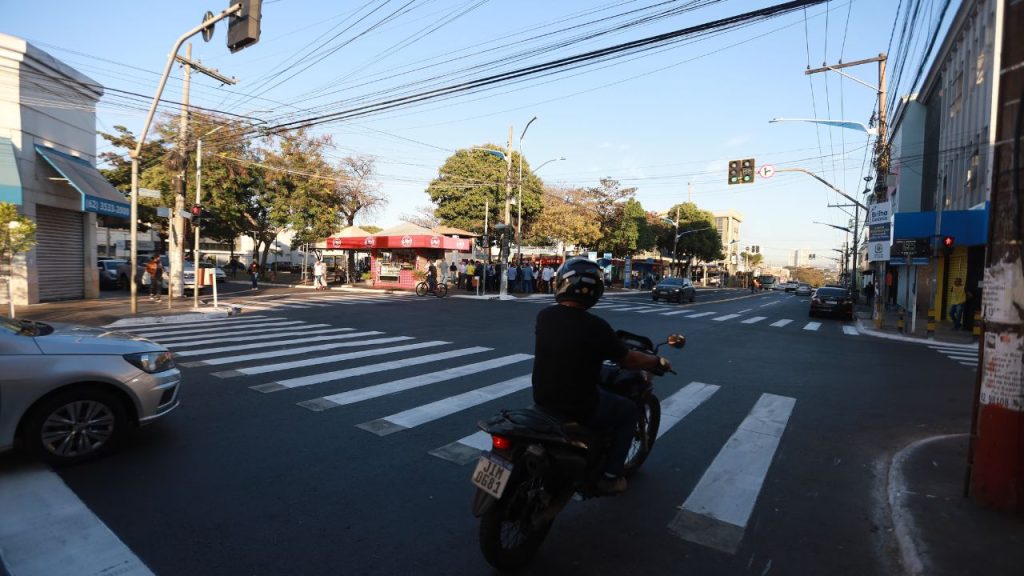 Prefeitura implementou mudanças na Avenida 24 de Outubro. (Foto: Divulgação/Prefeitura de Goiânia)