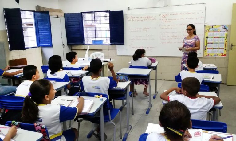 Processo seletivo é destinado para área da educação