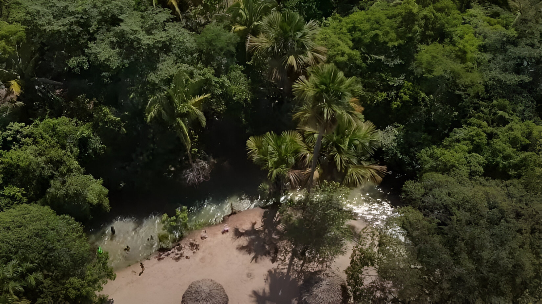 Rio Azuis é um dos menores do mundo. (Foto: Captura/Youtube)