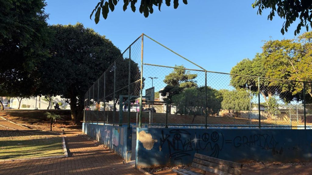 Praça Ferroviária, na Vila Formosa, é a principal e maior do bairro (Foto: Paulo Roberto Belém/Portal6)